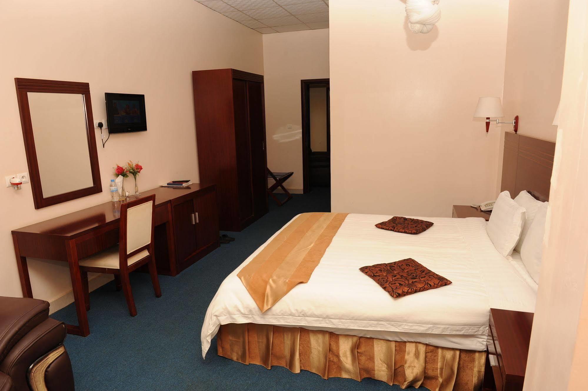 Nobleza Hotel Kigali Eksteriør bilde